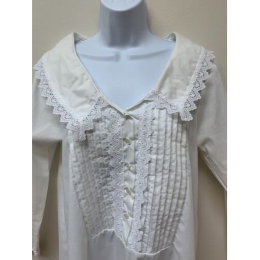 Vintage White Cotton Romantic Victorian Lace Detail Nightgown M Made in USA - Picture 3 of 9